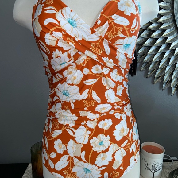 JANTZEN women’s Swimwear - Picture 2 of 14